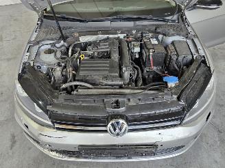 Volkswagen Golf 1.2 TSI Easyline picture 14