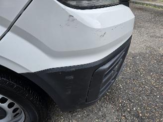 Volkswagen Crafter 35 2.0 TDI L4 EL picture 16