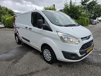 danneggiata veicoli commerciali Ford Transit 310 2.2 TDCI L2H1 Ambiente 2015/10