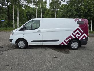 Ford Transit 310 2.2 TDCI L2H1 Ambiente picture 4