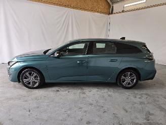 Peugeot 308 1.2 PureTech Active Pack Business picture 4
