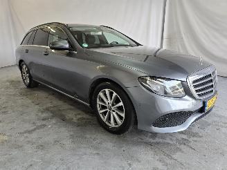 Voiture accidenté Mercedes E-klasse E-klasse Estate 200 d 2019/12
