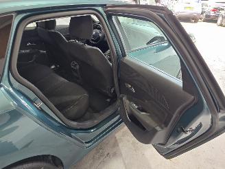 Peugeot 308 SW 1.2 PureTech Active Pack Business picture 21