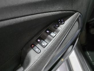 Opel Crossland X picture 28