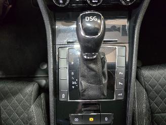 Skoda Superb 2.0 TDI Style Bns picture 32