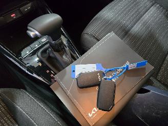 Kia Stonic 1.0 T-GDi MHEV Dyn+L picture 38