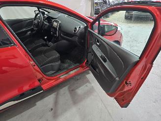 Renault Clio 0.9 TCe Limited picture 15
