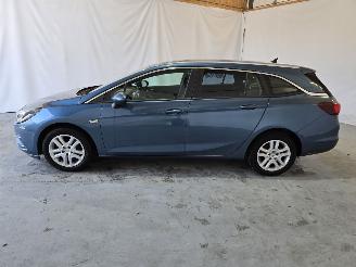 Opel Astra SPORTS TOURER 1.0 Business+ picture 4