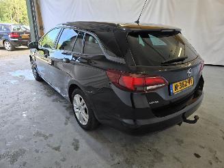 Opel Astra SPORTS TOURER 1.2 Edition picture 5