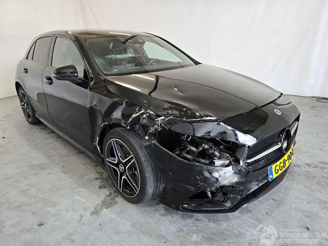 Mercedes A-klasse 250 e Premium Plus