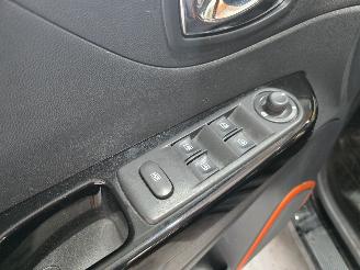 Renault Captur 1.2 TCe Dynamique picture 25