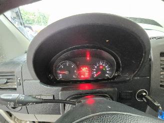 Volkswagen Crafter 28 2.0 TDI L2H1 picture 32