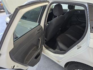 Volkswagen Polo 1.0 TSI Life picture 18