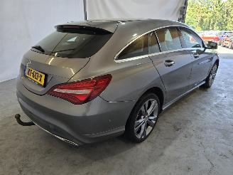 Mercedes Cla-klasse Shooting Brake 180 Prestige picture 7