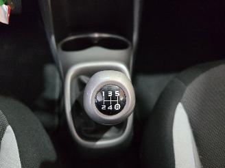 Toyota Aygo 1.0 VVT-i x-play picture 35