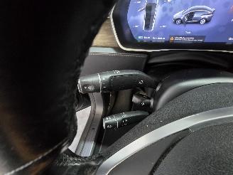 Tesla Model X 90D Base 6p. picture 32