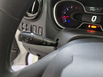 Renault Trafic 2.0 dCi 120 T29 L1H1 Luxe picture 27