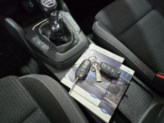 Ford Focus 1.0 EcoBoost Titanium Business picture 32