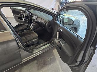 Opel Astra SPORTS TOURER+ picture 15
