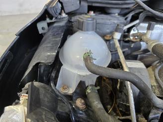 Renault Clio 0.9 TCe Dynamique picture 12