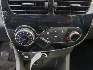 Renault Clio 0.9 TCe Dynamique picture 31