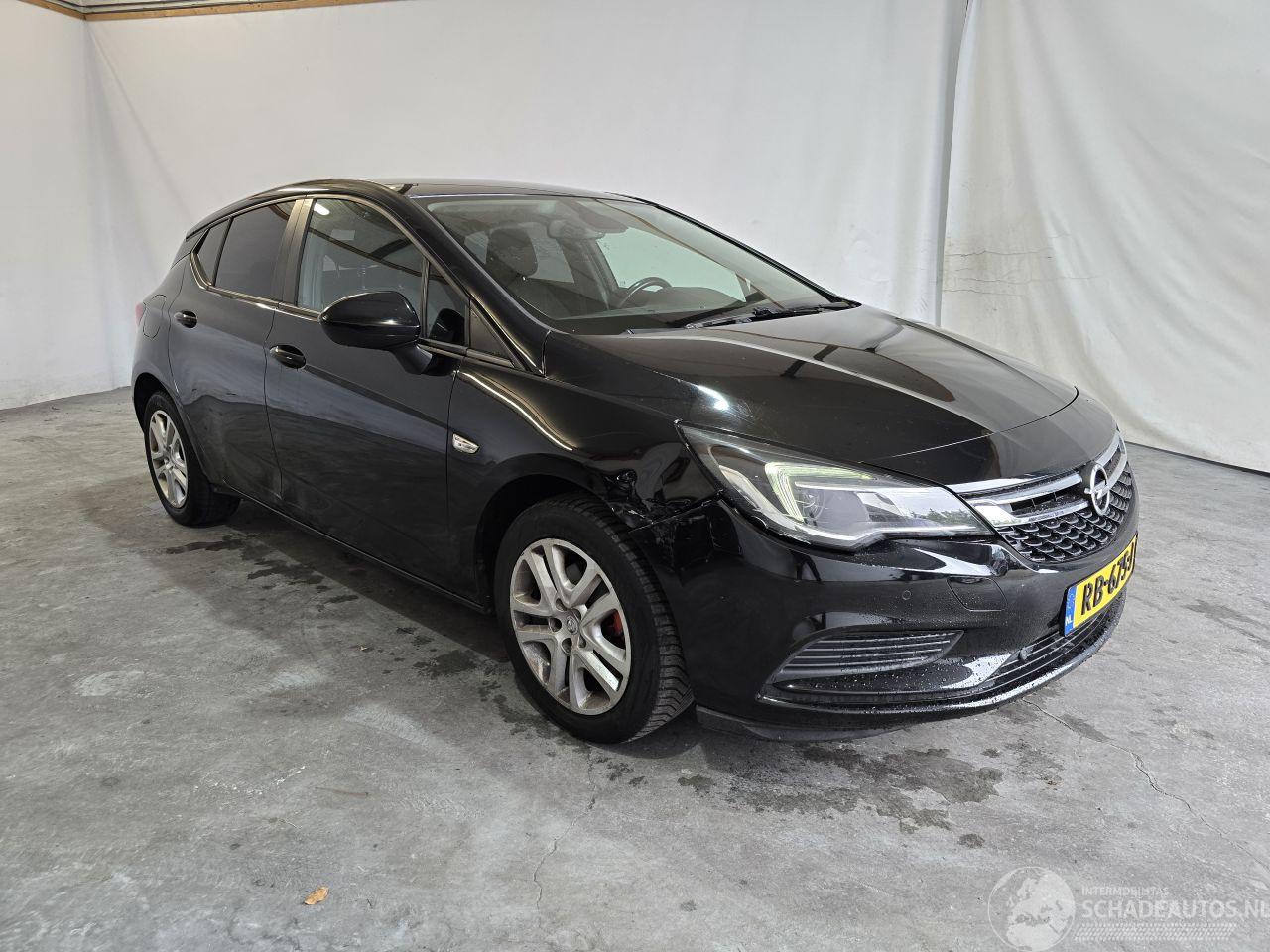 Opel Astra 1.0 Online Edition