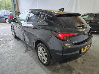 Opel Astra 1.0 Online Edition picture 5