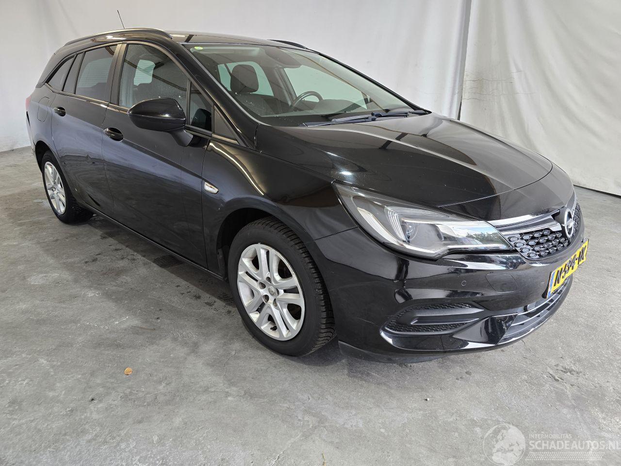 Opel Astra SPORTS TOURER