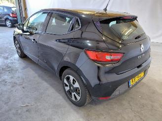 Renault Clio 0.9 TCe Eco2 Expression picture 5