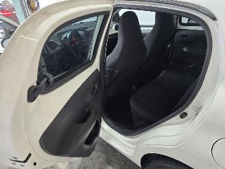 Citroën C1 1.0 e-VTi Style Edition picture 19