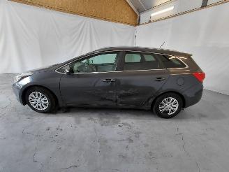 Kia Cee d Sportswagon 1.6 GDI BusinessLine picture 4