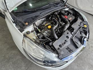 Renault Clio 0.9 TCe Zen picture 16