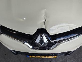 Renault Captur 0.9 TCe Expression picture 9