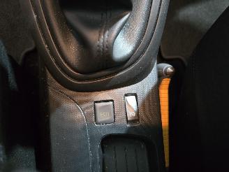 Renault Captur 0.9 TCe Expression picture 32