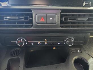 Peugeot Partner 1.5 BlueHDI Premium picture 31