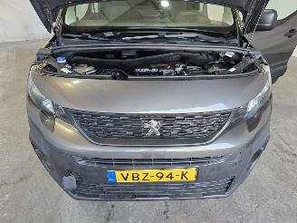Peugeot Partner 1.5 BlueHDI Premium picture 15