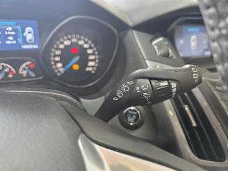 Ford Focus 1.0 EcoBoost Edition Plus picture 27