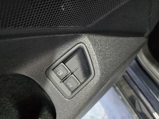 Volkswagen Passat 1.4 TSI PHEV GTE Bns picture 33