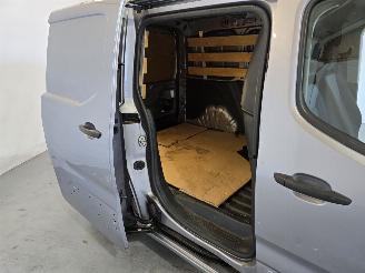 Peugeot Partner 1.5 BlueHDI Premium picture 19