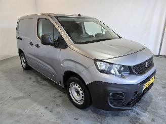 Schade bestelwagen Peugeot Partner 1.5 BlueHDI Premium 2019/12