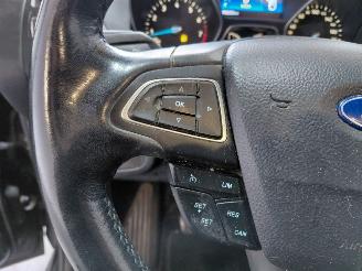 Ford C-Max 1.0 Titanium picture 25