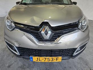 Renault Captur 1.2 TCe Dynamique picture 11