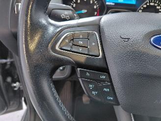 Ford C-Max 1.0 Titanium picture 24