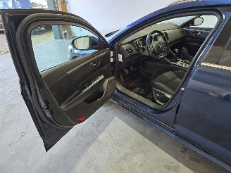 Renault Talisman Estate 1.5 dCi Zen picture 20