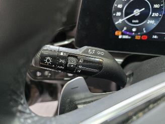 Kia Niro 1.6 GDi Hybrid ExecutiveLine picture 28