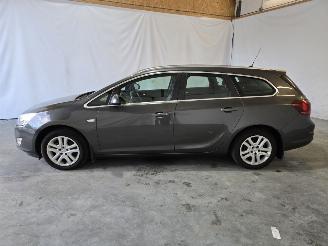 Opel Astra SPORTS TOURER 1.4 picture 4