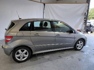 Mercedes B-klasse B 200 Automaat picture 8