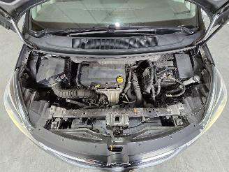 Opel Zafira TOURER 1.4 Bi-Fuel Turbo Online Edition 7p. picture 13