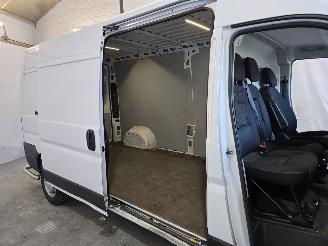 Opel Movano 2.2D 140 L3H2 3.3t picture 20