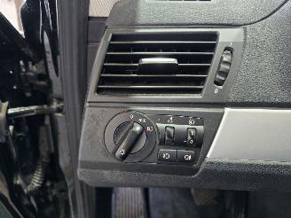 BMW X3 3.0D picture 19